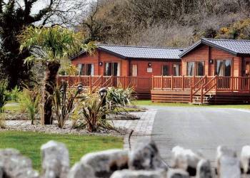 Glan Gors Holiday Park