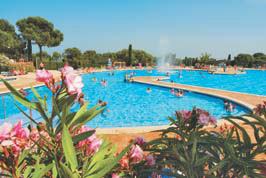 Castell Montgri - Eurocamp