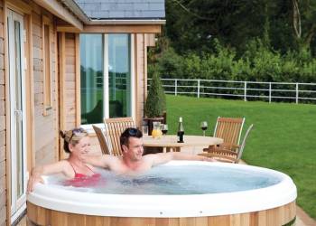 Swandown Lodges