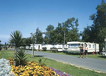 Riverside Caravan Park