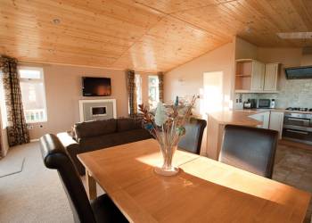 Athelington Hall Farm Lodges