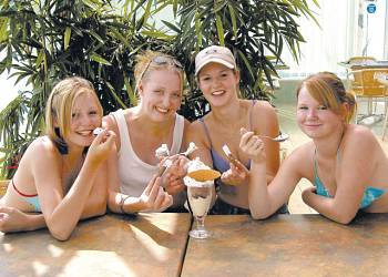 Lakeside Holiday Park
