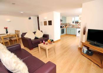 Bossiney Bay
